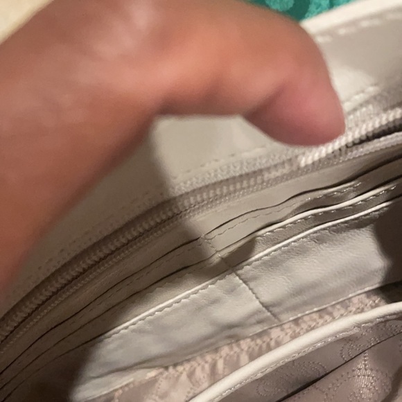 Michael Kors leather Crossbody clutch cream